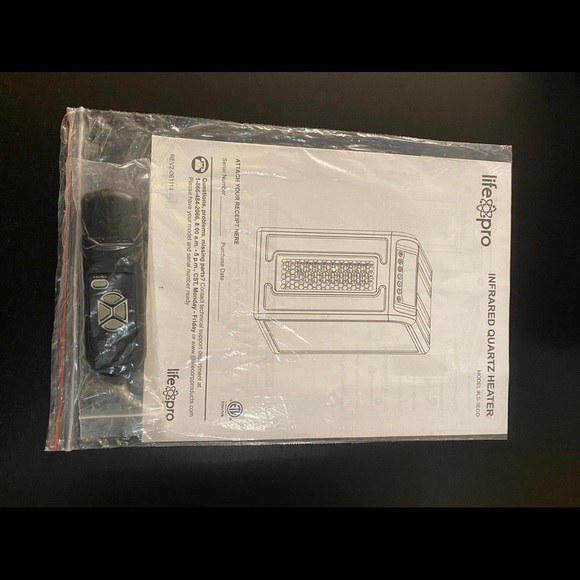 Lifesmart medium room infrared heater with remote - Picture 3 of 7
